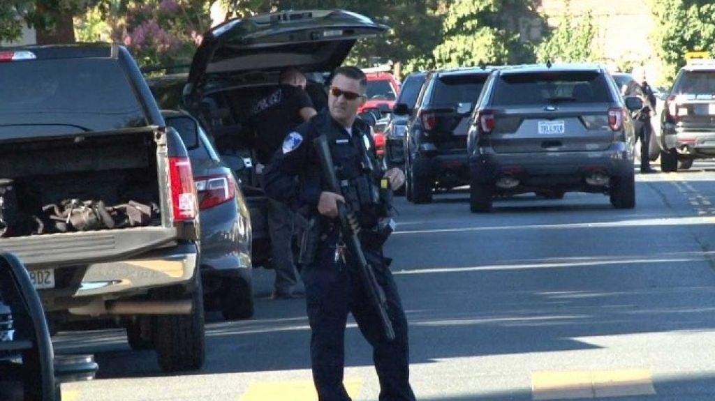  Tiroteo cerca de escuela en California deja un herido 