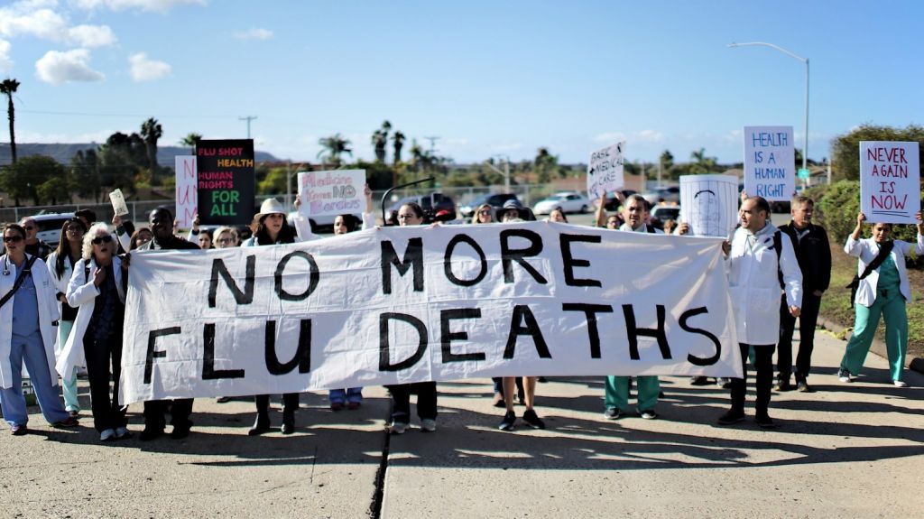  Impiden a m&eacute;dicos vacunar contra la gripe a ni&ntilde;os migrantes en California 