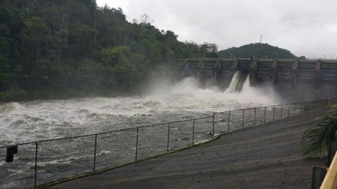 Video: suenan las sirenas que anuncian la apertura de compuertas de Carraizo  