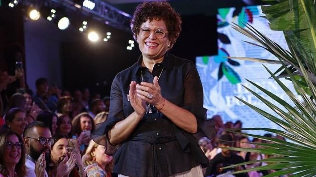  Fallece la diseñadora Jenny Polanco por contagio del Covid-19, lo que aumenta a seis las víctimas fatales y a 312 los casos confirmados 