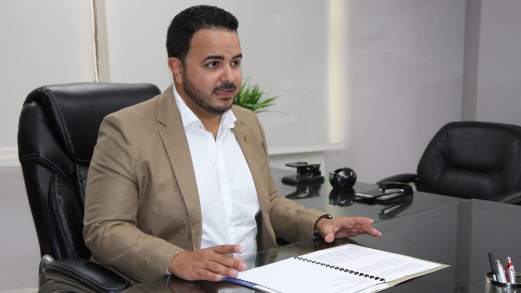  Denuncian l&iacute;o en DTOP por supuesta falta de marbetes para los centros de inspecci&oacute;n 