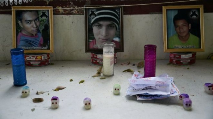 Forenses argentinos: varios de los restos de fosas en Iguala no son de estudiantes desaparecidos