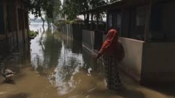 Video: Inundaciones dejan 650 muertos y 19 millones de afectados en el sur de Asia