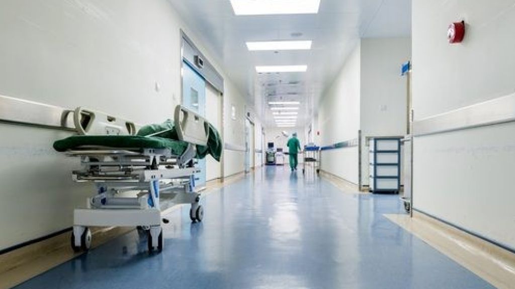  Paciente agrede enfermera con pote de perfume en hospital de Caguas 