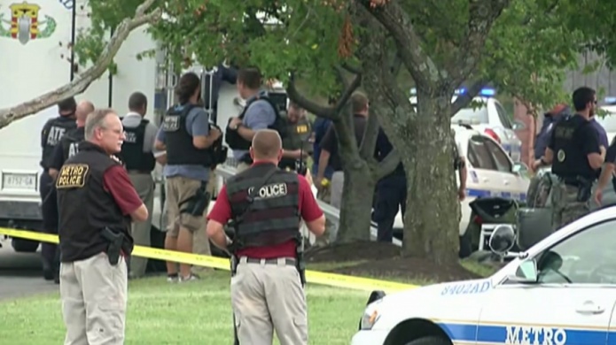 Al menos 6 heridos en un tiroteo en una iglesia en Tennessee