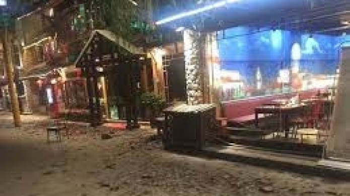 Video: Al menos cinco muertos y 60 heridos por un terremoto en el centro de China