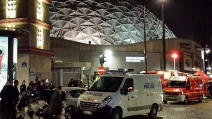 Una explosiÃ³n en el Palacio de los Deportes de ParÃ­s durante el ensayo de un 'show'