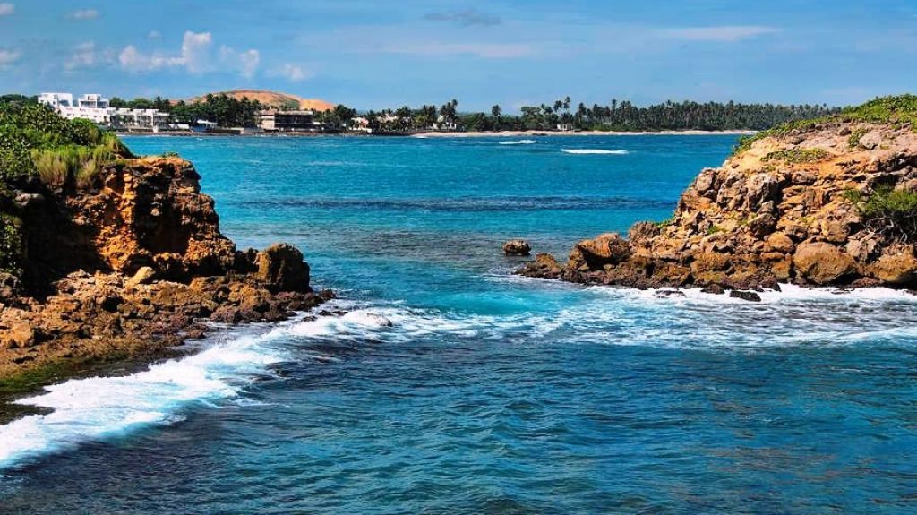  Alcalde de Vega Alta solicita se atienda medida que lleva diez meses de espera en la C&aacute;mara y que busca traspasar el balneario de Cerro Gordo al municipio 