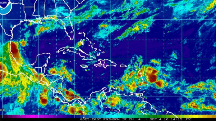 Fuerte Onda Tropical estarÃ¡ pasando al Sur del paÃ­s...