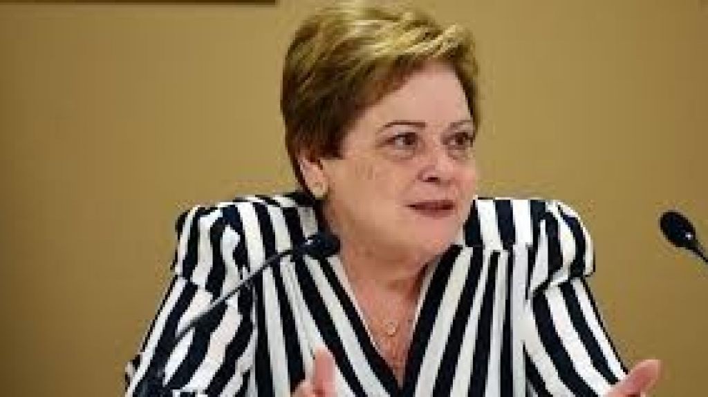  Asociaci&oacute;n de Maestros solicita al presidente del Senado detenga proceso de escuelas ch&aacute;rteres y revisi&oacute;n de la Ley 85-2018 