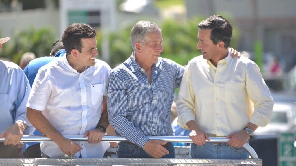  Unen voces dentro del PNP para que Rossell&oacute; renuncie 