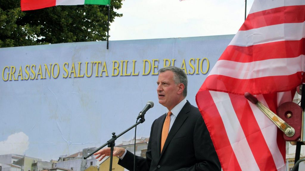  Demandan a la ciudad de Nueva York por su programa para familias sin techo 