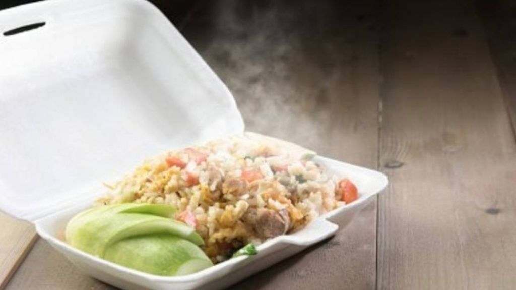 Regalan sobre 300 almuerzos en municipio de Adjuntas