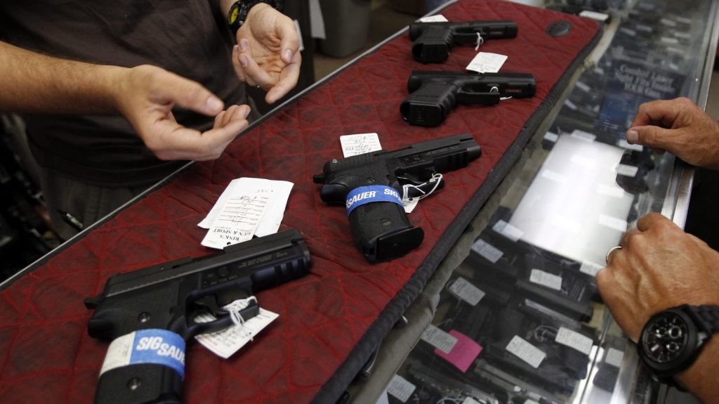  En el pa&iacute;s rara vez se usan armas en defensa propia, seg&uacute;n un estudio 