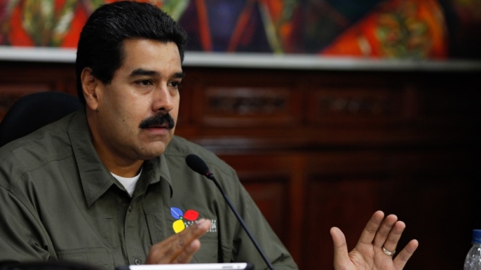 Venezuela: El presidente Maduro recibe poderes especiales para legislar