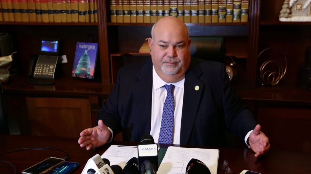  Presidente de la Cámara de Representantes avala acción del PFEI sobre Alcalde de Vieques 