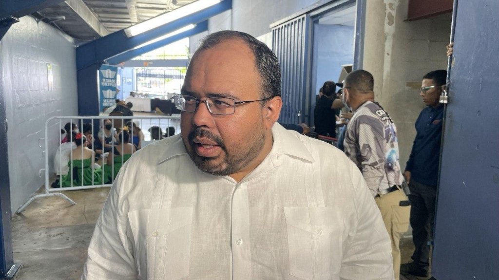  Secretario de Educaci&oacute;n confirma extension del calendario escolar por hurac&aacute;n Fiona 