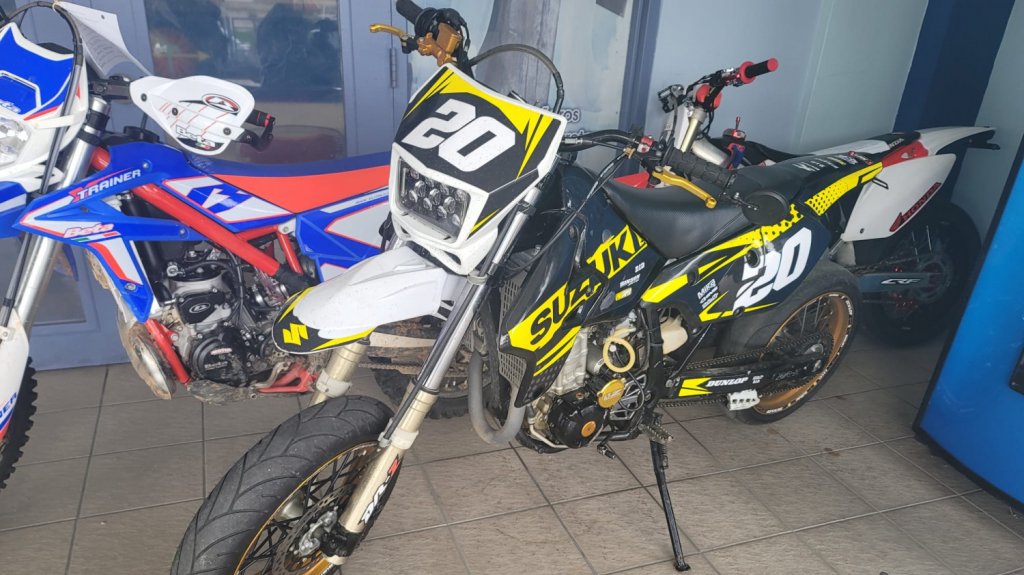  Lo pillaron con una motora &ldquo;todo terreno&rdquo; con seria mutilada y tablilla falsa. 