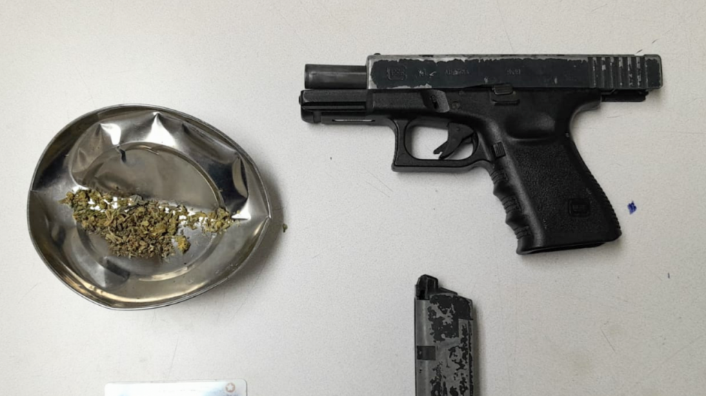  Dos arrestados durante intervenci&oacute;n en Aguadilla 