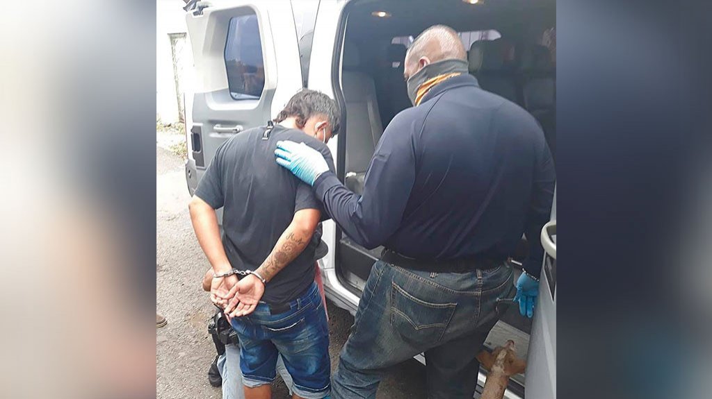  Arrestan a hombre por agredir a su padre y hermanoen Aibonito 