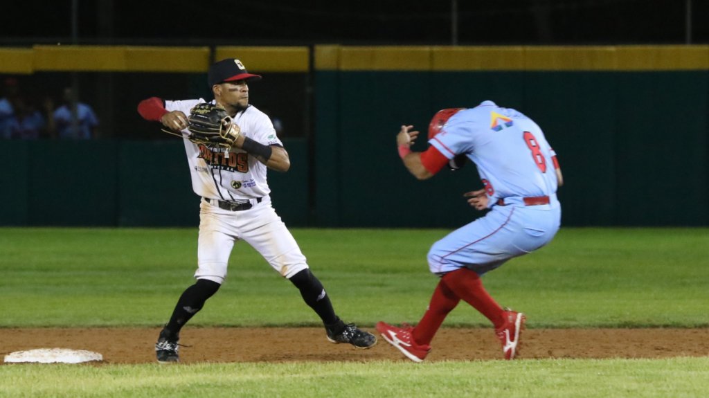  Toritos de Cayey consiguen primer boleto a semifinales de la Doble A 