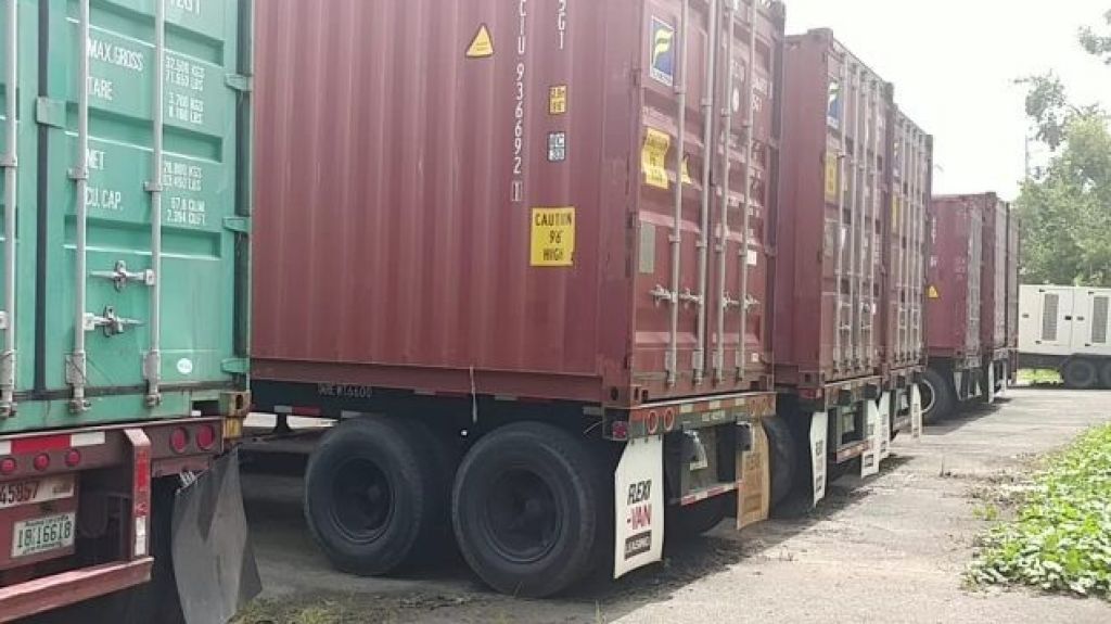  Norma Burgos radica moci&oacute;n de desacato en torno a pesquisa CEE por contenedores 