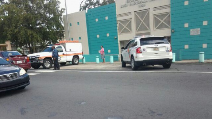 DESALOJAN ESCUELA ELEMENTAL DE DORADO POR EMANACIONES DE OLORES OBJETABLES