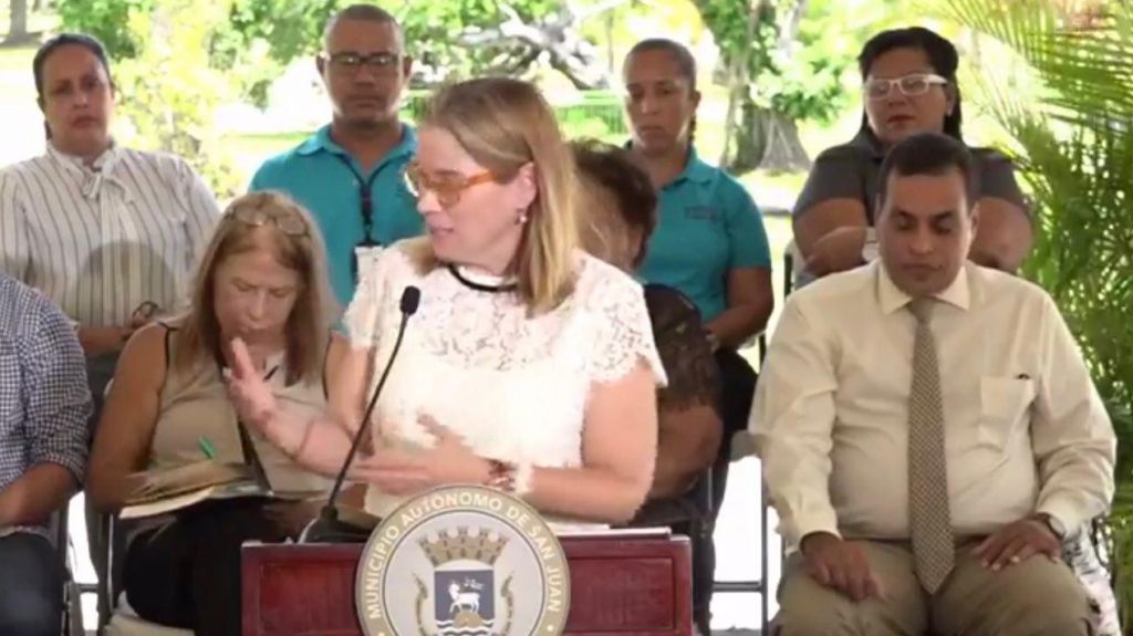  Alcaldesa de San Juan establece Centros de Transformaci&oacute;n Ciudadana Comunitaria 