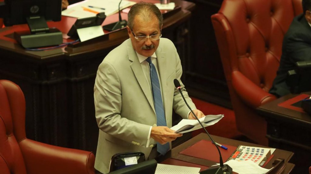  Sobre $430 millones menos en el presupuesto para el DTOP y la ACT 