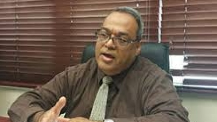 Urgen por vÃ­a de desalojo para barrio Islote de Arecibo