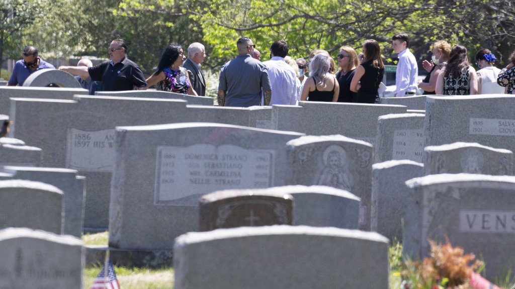  Florida supera el r&eacute;cord de fallecidos por segunda vez en una semana 