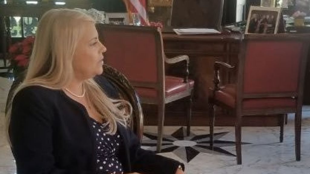  Gobernadora dice el presupuesto para el pr&oacute;ximo estar&aacute; dise&ntilde;ado para evitar rega&ntilde;os de la JCF 