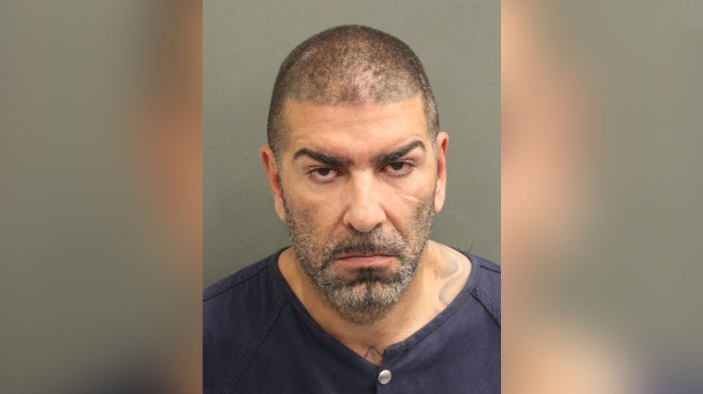  Arrestan a MC Ceja por cargos graves de allanamiento y agresi&oacute;n en Florida 