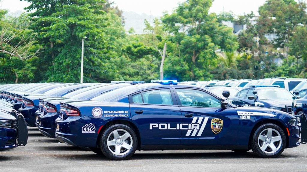 Investigan varias querellas de hurto de gomas y aros en San Juan 