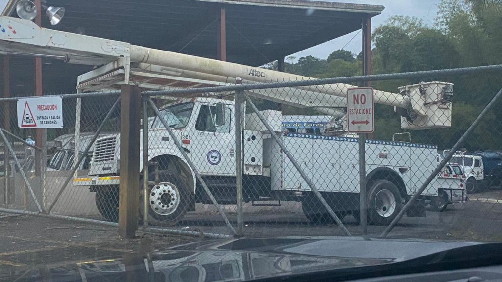  Atribuyen al municipio de Lares operar veh&iacute;culos con marbetes expirados 