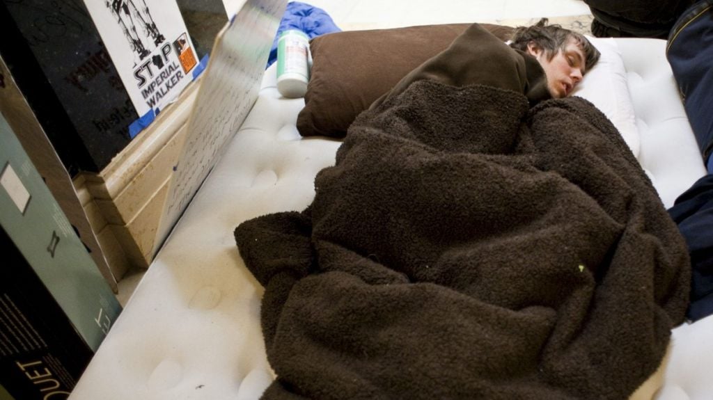  Hispanos y afroamericanos, los que menos duermen, seg&uacute;n estudio 