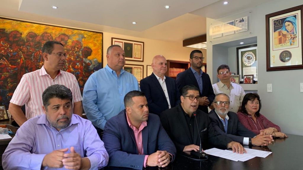  Escuche audio: Tatito Hern&aacute;ndez urge comenzar proceso de residenciamiento para obligar renuncia del gobernador 