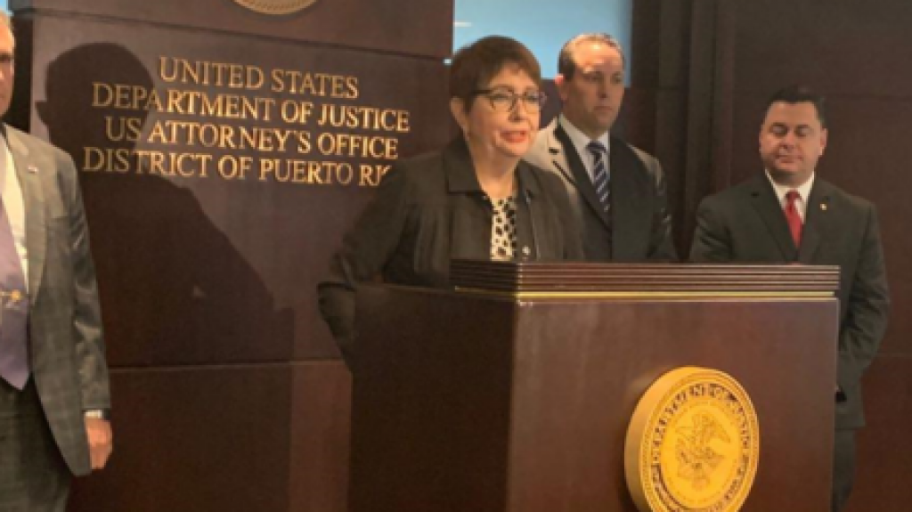  Federales arrestan y procesan doctor por fraude 