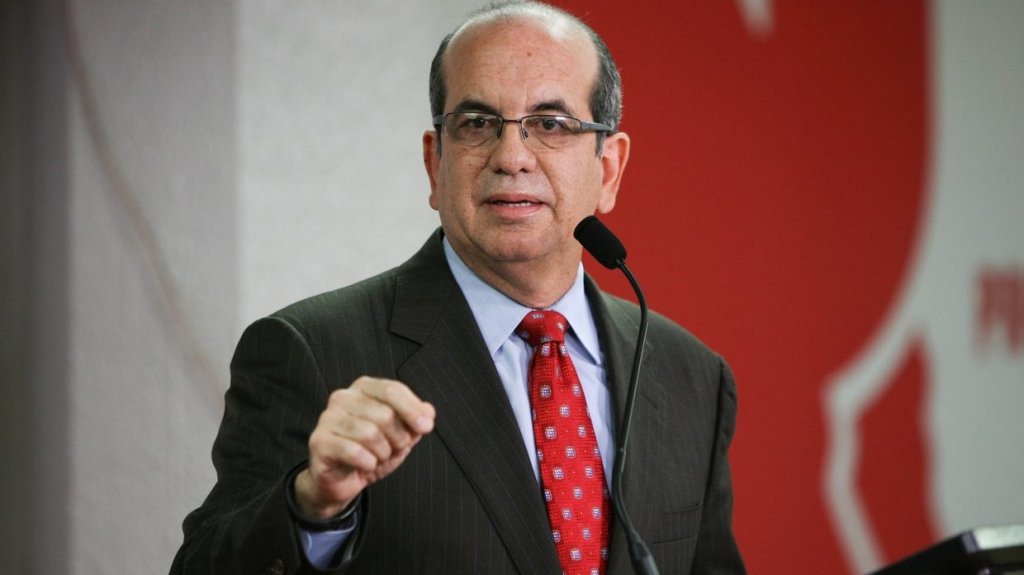  Comisi&oacute;n Federal de Elecciones archiva querella contra Acevedo Vil&aacute; sometida por Rivera Schatz 