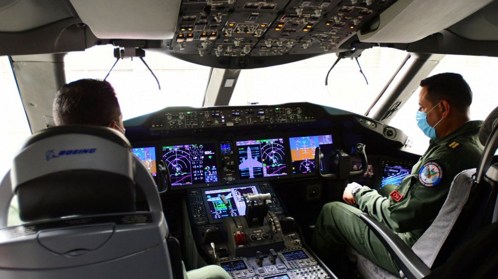  Video:As&iacute; es el avi&oacute;n que no ten&iacute;a &ldquo;ni Obama&ldquo; y que L&oacute;pez Obrador quiere vender 