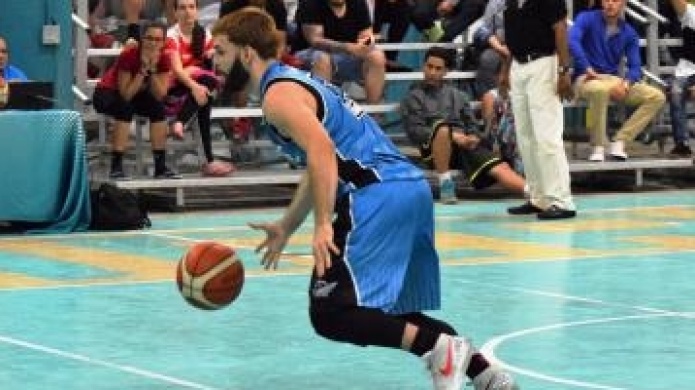 Esta noche quedan definidas las series de octavos de final del baloncesto