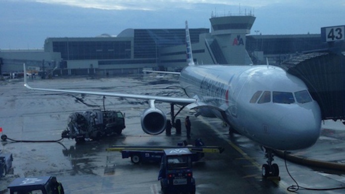 American Airlines enviÃ³ a HawÃ¡i un aviÃ³n sin licencia para volar sobre el ocÃ©ano