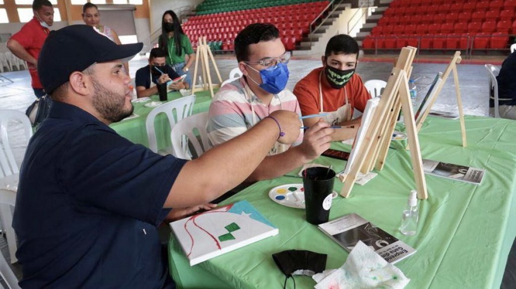  Aprueban medida cameral para traspasar escuela al Programa del Adolescente de Naranjito 