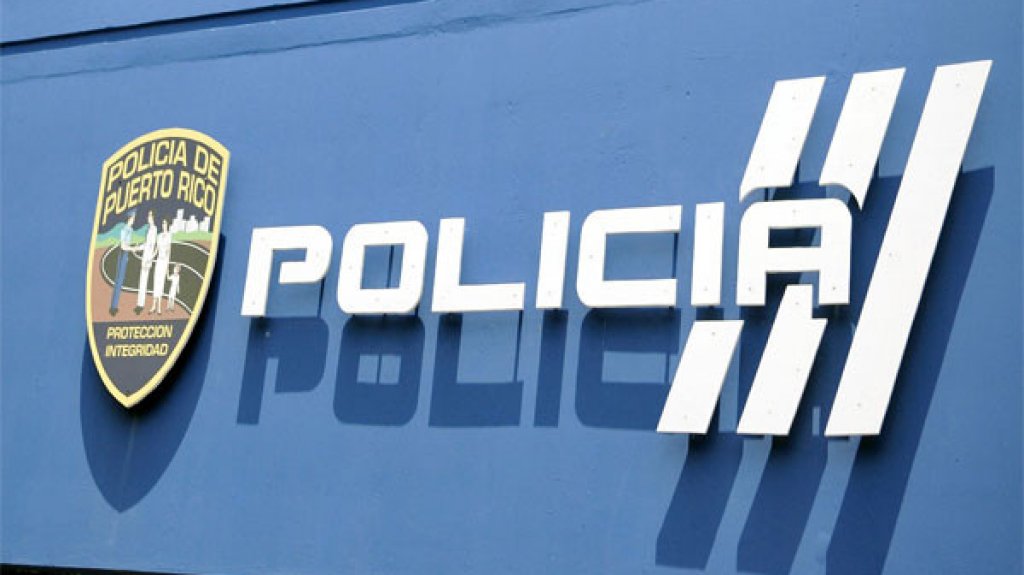  Roban dos pistolas y un rifle a un sujeto que dej&oacute; las armas en carro estacionado en centro comercial Plaza del Norte de Hatillo. 