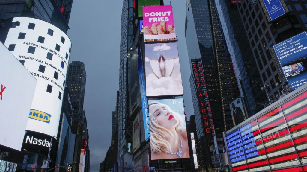  Arco de 138.000 voltios caus&oacute; que el cielo neoyorquino se ti&ntilde;era de azul 