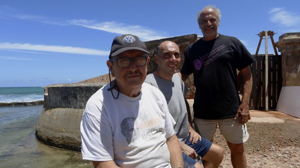  Vea video: Puertorrique&ntilde;os y espa&ntilde;oles restauran el fort&iacute;n que defendi&oacute; a San Juan 