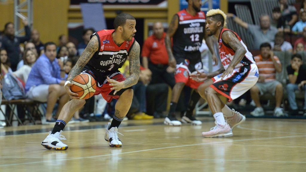  Ponce obtiene su primera victoria dominando a Quebradillas 