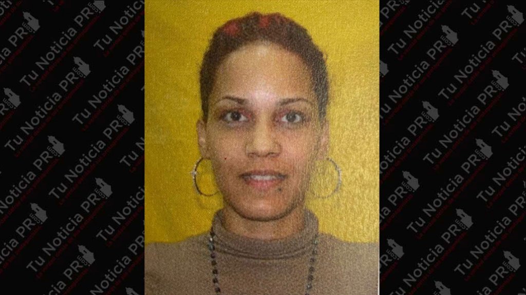  Polic&iacute;a Busca a esta mujer que choc&oacute; una patrulla en Mayag&uuml;ez mientras hu&iacute;a de la polic&iacute;a 