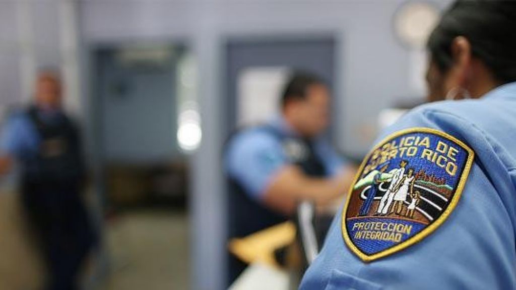  Denuncian &ldquo;Chanchullo&rdquo; policiaco en unidad de violencia Domestica San Juan, tienen detenido a un joven mas de 40 horas sin someterle cargos 