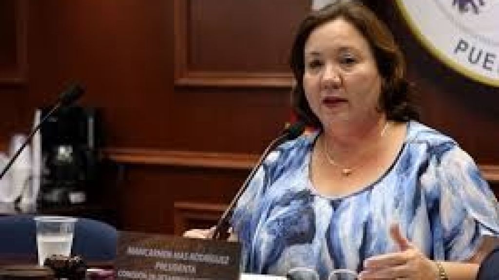  Representante le sale al paso a alcalde de Mayag&uuml;ez 